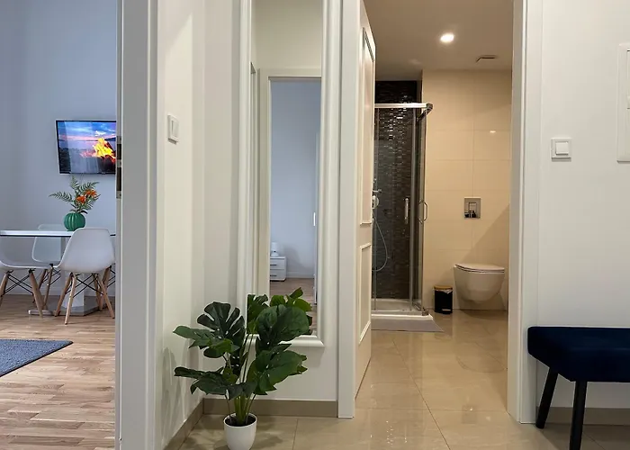 Centre 1 New