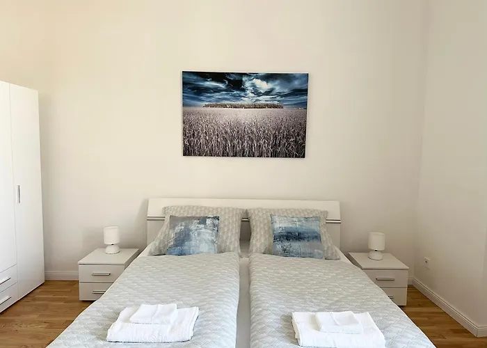 Apartment Centre 1 New