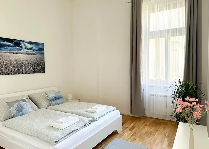 Apartment Centre 1 New